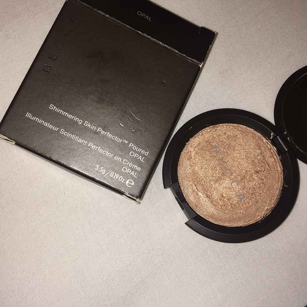 BECCA set - Picture 3 of 5